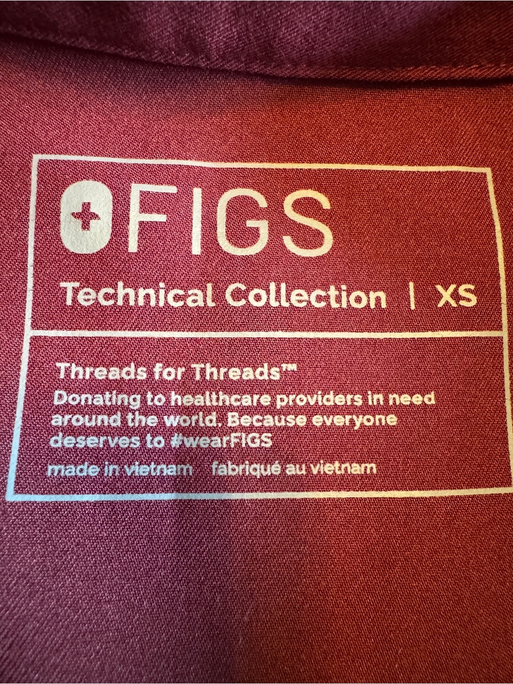 FIGS Rafaela Burgundy Technical Collection  Top XS - Picture 6 of 8